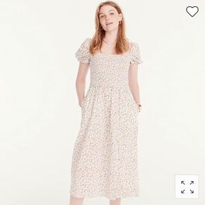 J. Crew Short-sleeve smocked dress with pockets in meadow floral Size Small